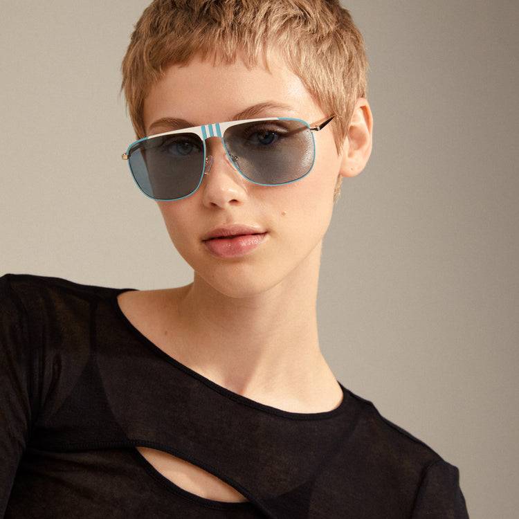 Pilgrim YANARA Sonnenbrille Blau/Gold 50% Rabatt für begrenzte Zeit