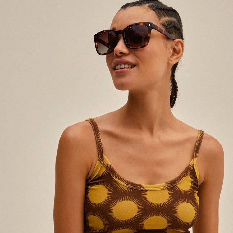 Pilgrim KATYA Recycelte Sonnenbrille Schildpatt-Braun/Gold Räumungsverkauf