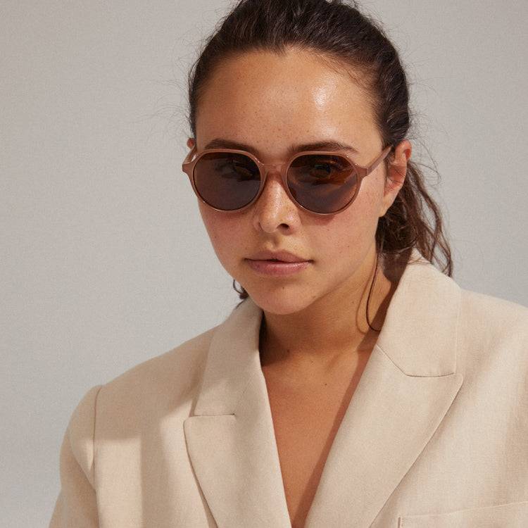 Pilgrim TRIANA recycelte Sonnenbrille hellbraun Im Verkauf
