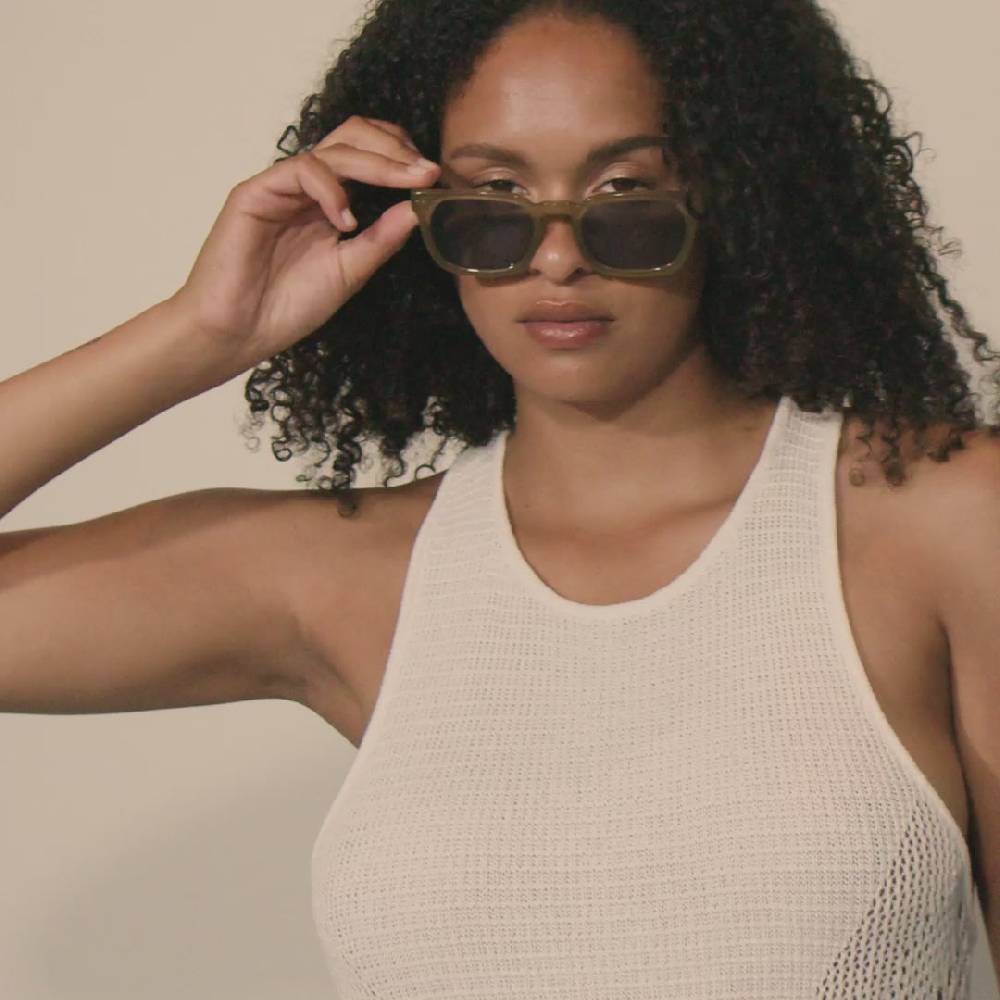 Pilgrim ELETTRA ikonische Retro-Sonnenbrille kristallgrün Rabatte dieses Monats