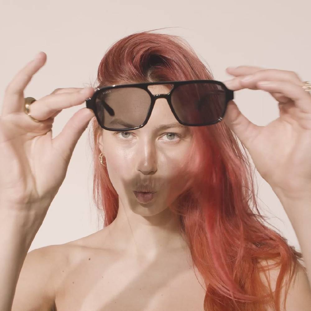 Pilgrim CASS recycelte Sonnenbrille im Retro-Stil schwarz Limitierter Zeitrabatt