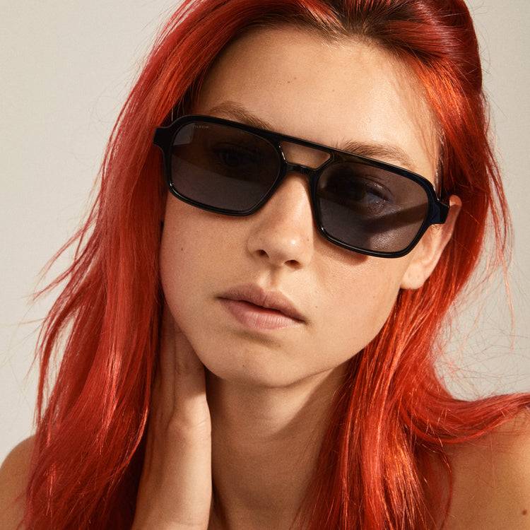 Pilgrim CASS recycelte Sonnenbrille im Retro-Stil schwarz Limitierter Zeitrabatt