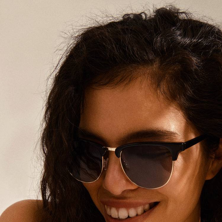 Pilgrim CHARLIE Sonnenbrille Schwarz/Gold Exklusive Angebote