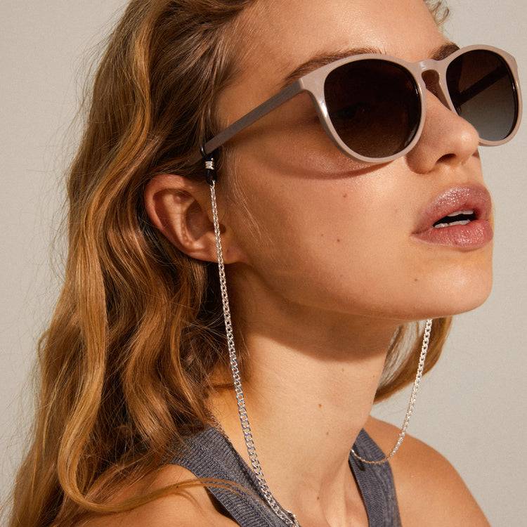Pilgrim CAMILLA recycelte klassische Sonnenbrille hellbraun Bestseller