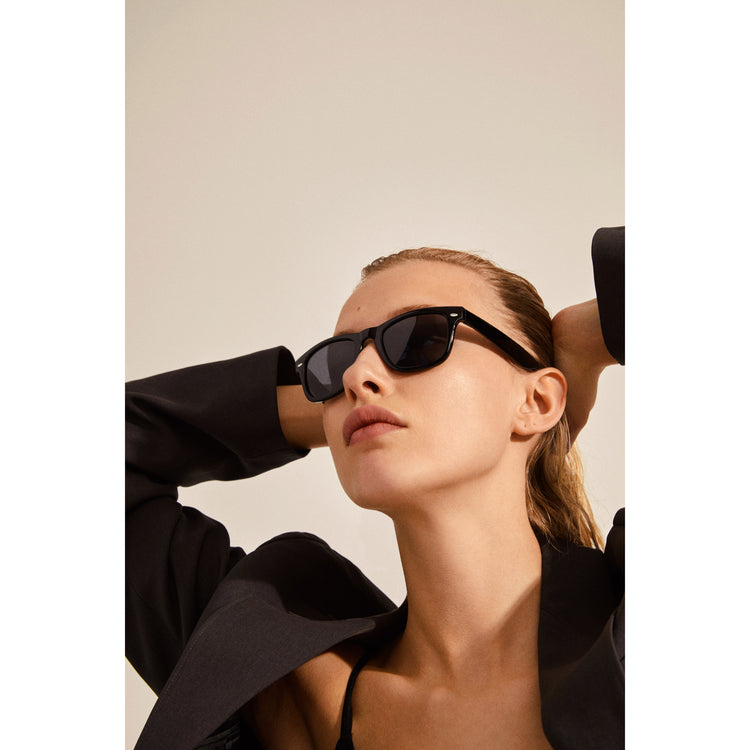 Pilgrim REESE Sonnenbrille im Retro-Stil schwarz Kauf eins, bekomm eins gratis