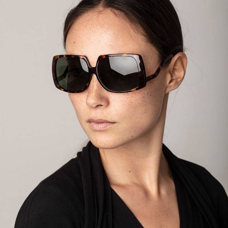 Pilgrim ELLEN oversized Retro-Sonnenbrille, Schildpatt Letzte 3 Tage