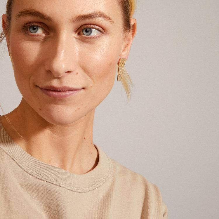 Pilgrim KLAUDIA recycelte Ohrringe vergoldet Sonderangebot der Fabrik