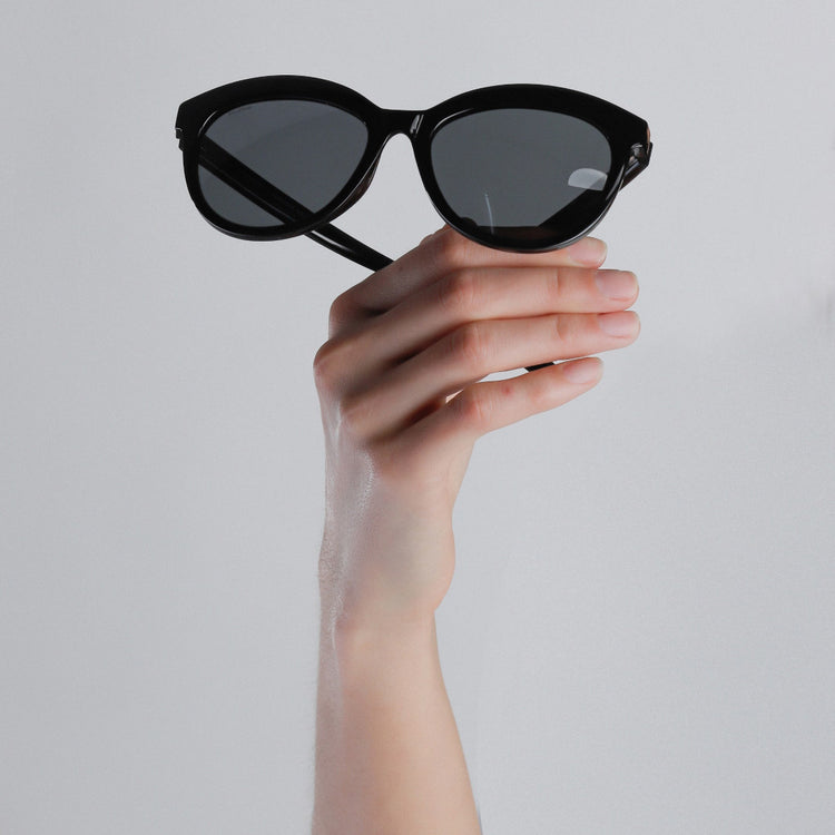 Pilgrim TULIA Cat-Eye-Sonnenbrille schwarz Valentinstagsangebot