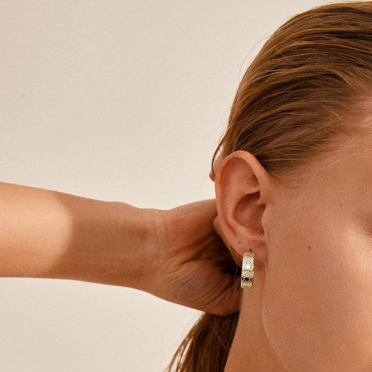 Pilgrim CAROL medium Hoops vergoldet Tägliche Deals
