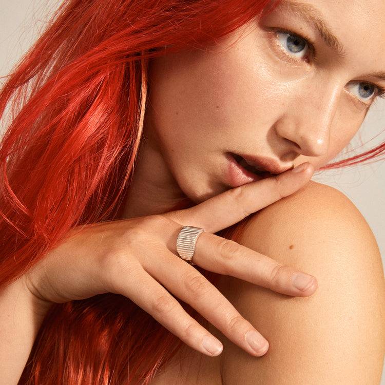 Pilgrim JEMMA Ring mit viereckigem Siegel, versilbert Fabrikpreis