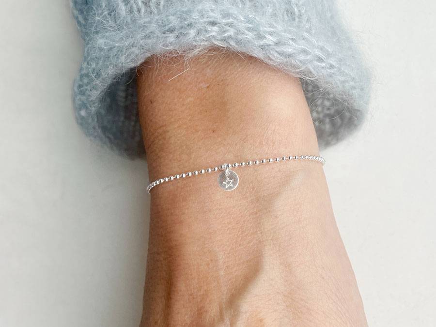 Renna Deluxe Armband mit STERN und Buchstaben-Anhänger Silber Tiefpreis