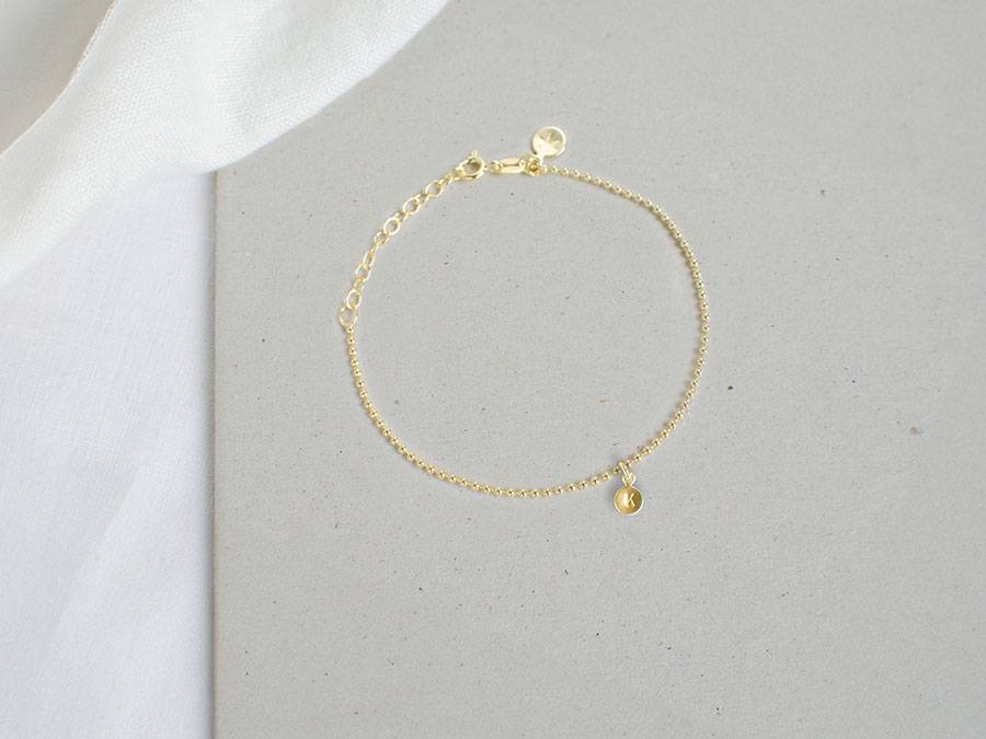 Renna Deluxe Kugel Armband mit BUCHSTABEN Gold Letzte 3 Tage