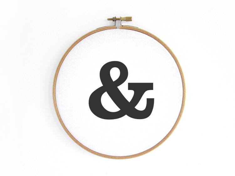Renna Deluxe UND _ Bild im Stickrahmen