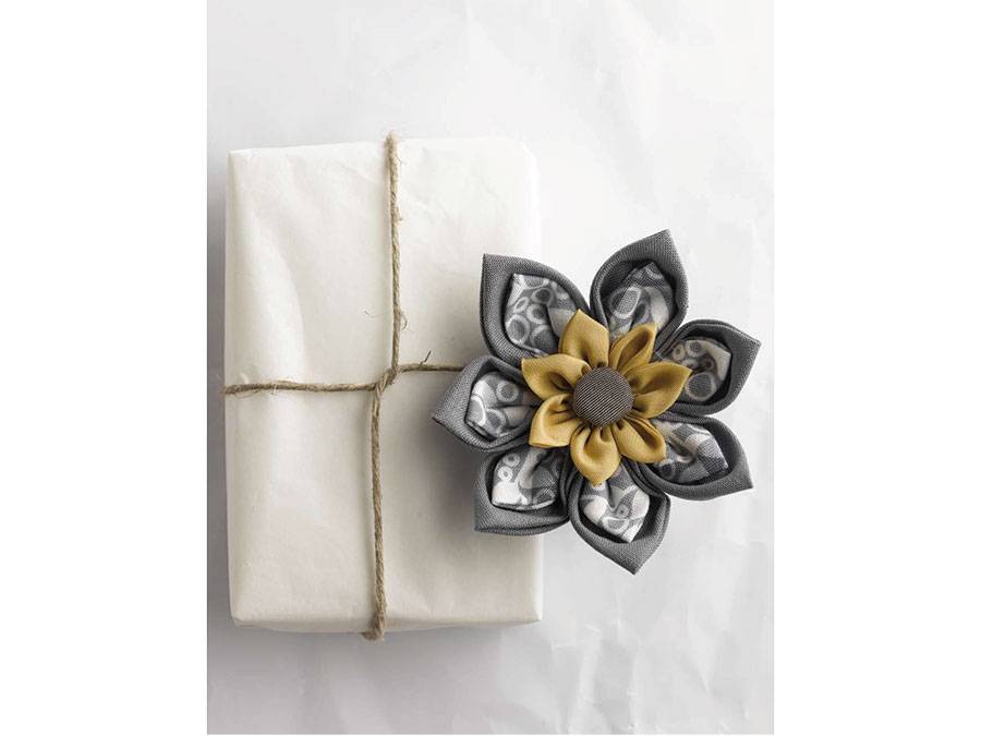Renna Deluxe KANZASHI – Japanischer Haarschmuck und andere Kleinigkeiten aus Stoff, Kreativbuch Exklusive Angebote