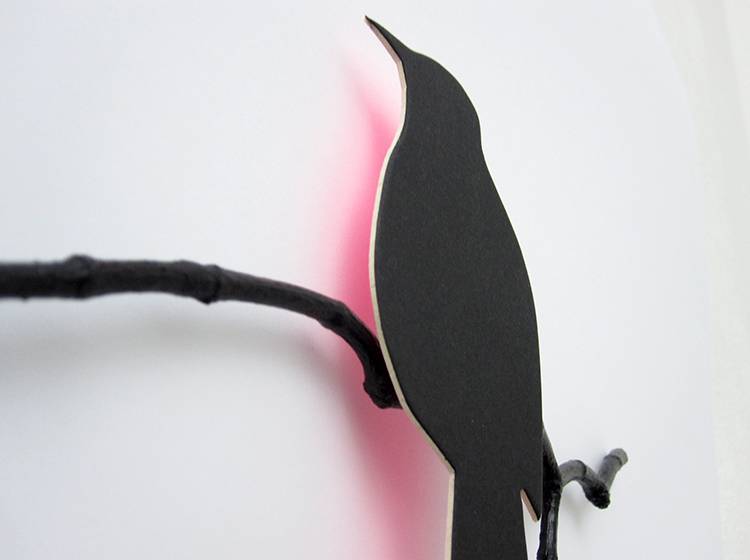 Renna Deluxe Drossel in Schwarz mit Glow in NeonPINK _ Wandobjekt Bis zu 65% Rabatt