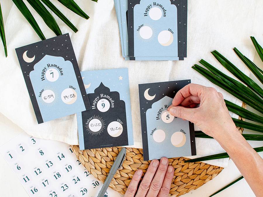 Renna Deluxe RAMADAN Kalender Karten für Sahur und Iftar Im Verkauf