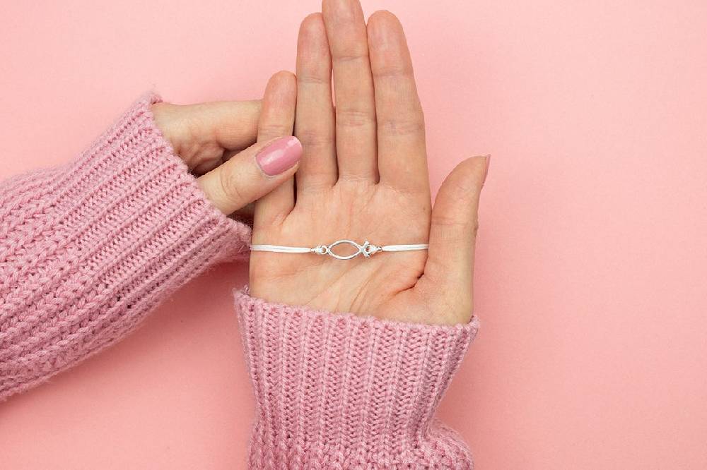 Sadingo Armband weiß für Mädchen (größenverstellbar) Ichthys Fisch Großer Ausverkauf
