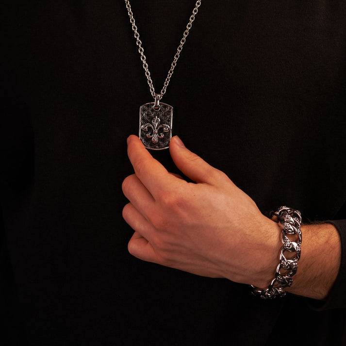 Save Brave Ankerkette Queen mit Dog Tag Anhänger Fleur de Lys Black Friday Preise