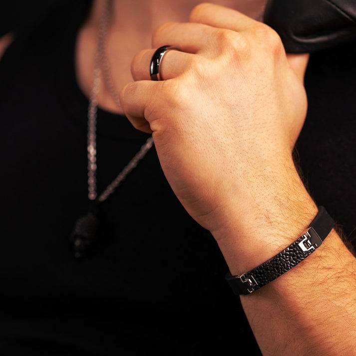 Save Brave Armband Havanna aus Kautschuk & schwarzem Edelstahl Kauf eins, bekomm eins gratis