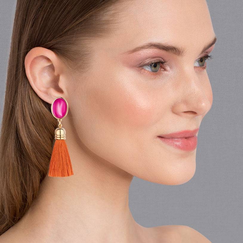 SchwesterSchwester Vergoldete Ohrclips in Pink mit Quaste in Rostorange von AmuseToi Kostenloser Versand