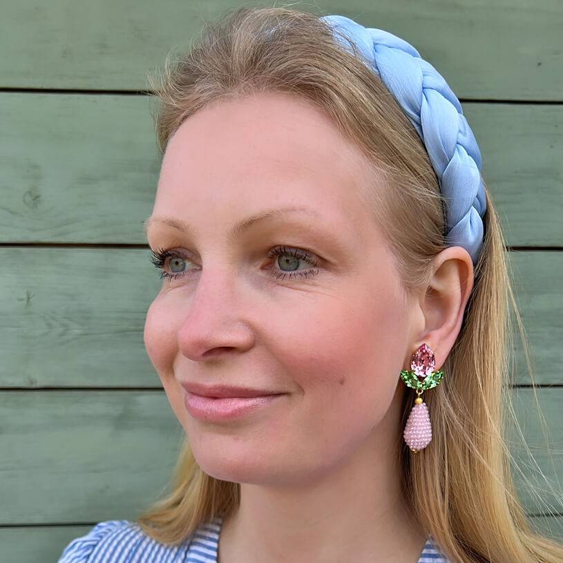SchwesterSchwester Funkelnde Ohrstecker in Rosa und Grün mit glitzernden Tropfen Top Angebot