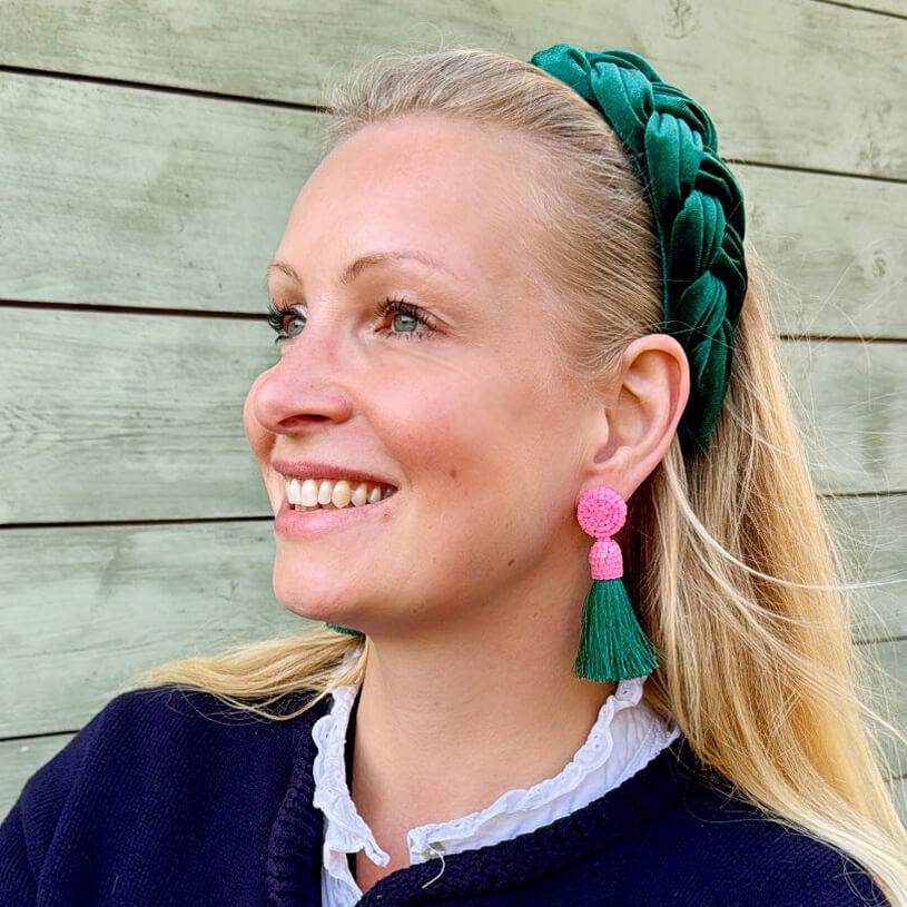 SchwesterSchwester Extravagante Perlen-Quastenohrringe in Rosa und Dunkelgrün Nur noch ein Tag übrig