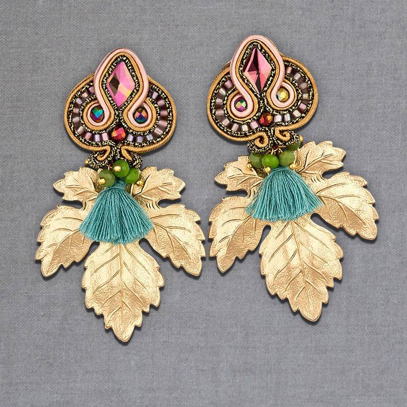 SchwesterSchwester Rosafarbene Soutache-Ohrstecker kleinen hellblauen Quasten und goldenen Blättern Kostenlose Rückgabe