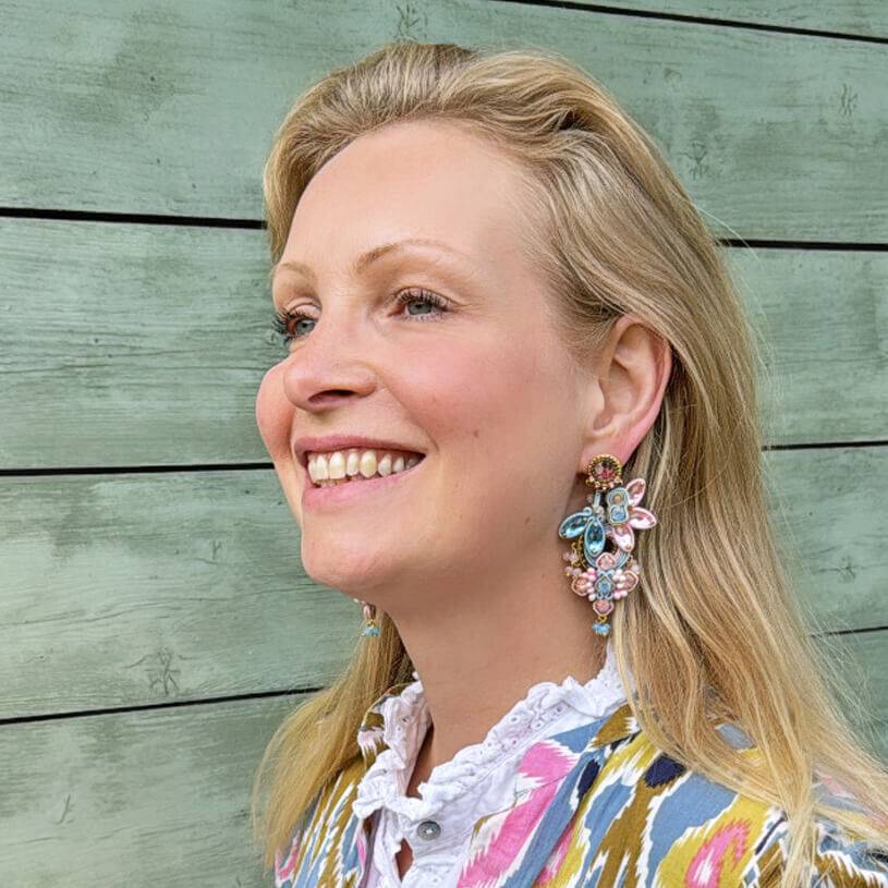SchwesterSchwester Große Soutache-Ohrringe in Zartrosa und Zartblau 50% Rabatt für begrenzte Zeit