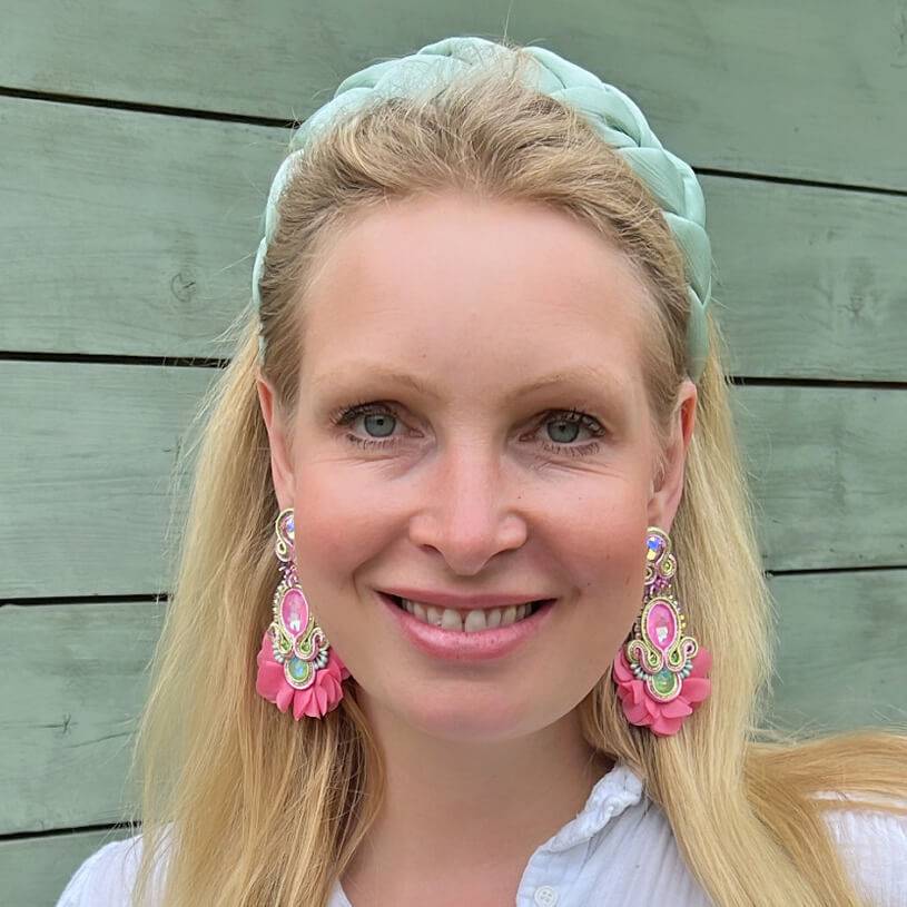 SchwesterSchwester Außergewöhnliche Soutache-Ohrringe in Rosa Nur für heute