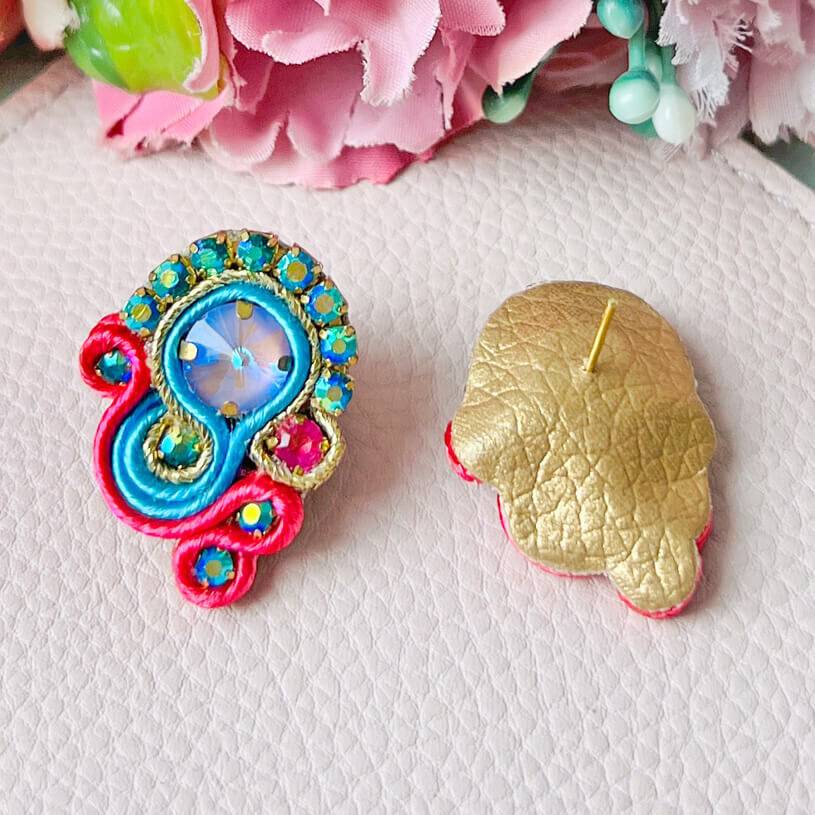 SchwesterSchwester Schöne Soutache-Ohrringe in Pink und Blau Flash Sale