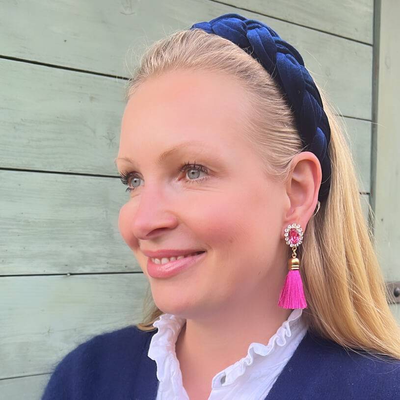 SchwesterSchwester Edel funkelnde Ohrstecker in Pink mit Quaste Tiefpreis