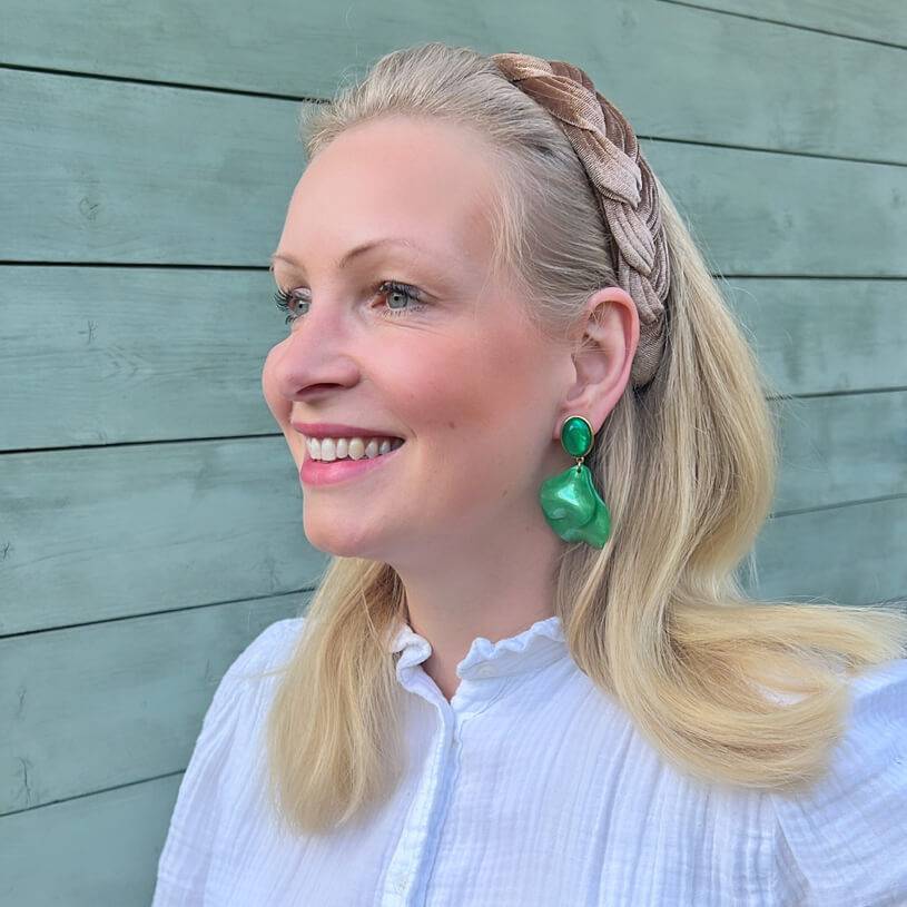 SchwesterSchwester Grüne Ohrringe mit Blütenblättern Riesige Rabatte