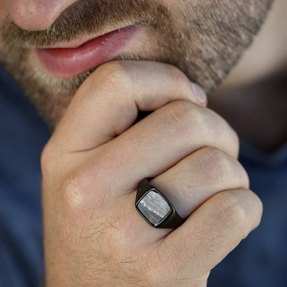 Steelwear Madrid Ring - Héctor Vierteljährliche Förderung
