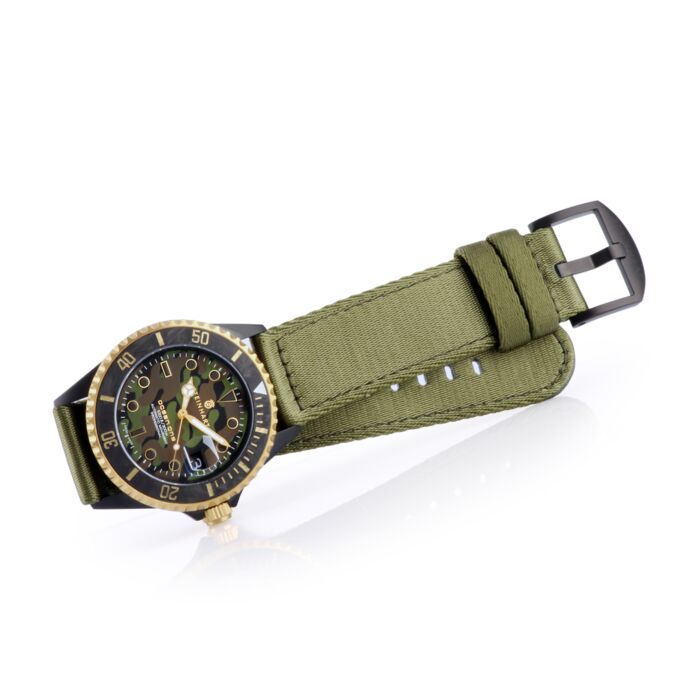 Steinhart Ocean 39 black MILITARY Camouflage Taucheruhr Super Sparpreis