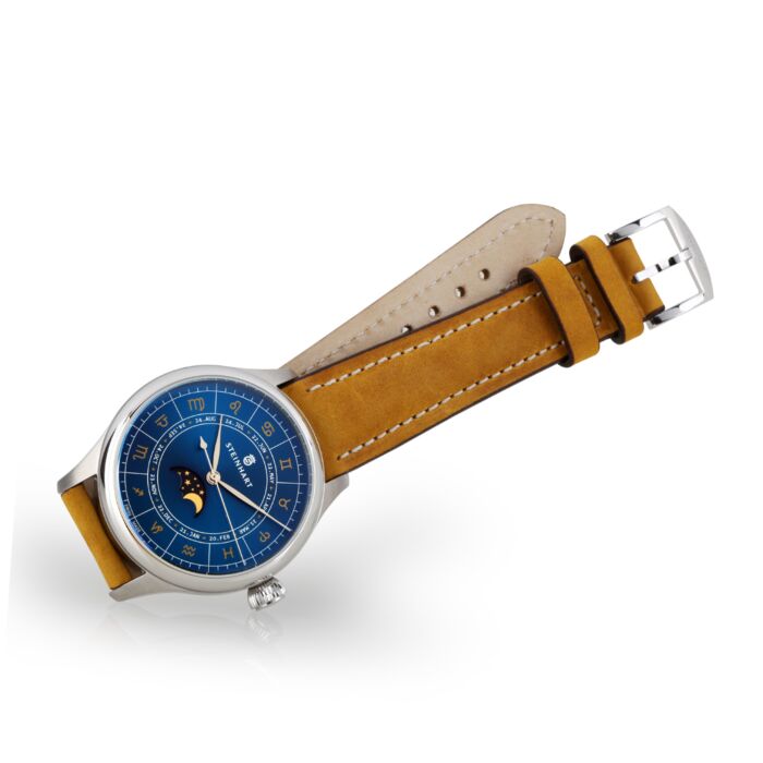 Steinhart Marine 42 Moon Phase Zodiac Online