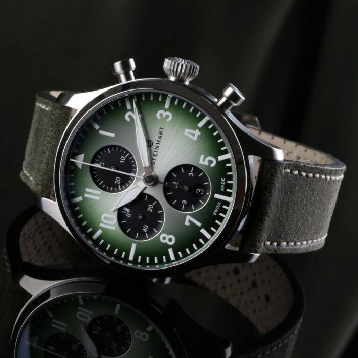 Steinhart Pilot Chronograph 42 green SUMMER EDITION Valentinstagsangebot