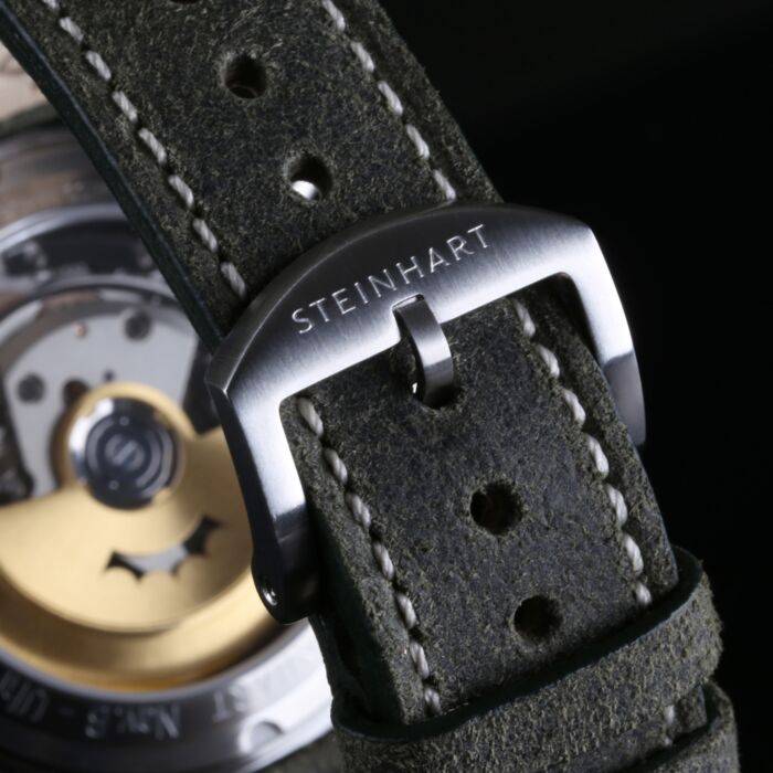 Steinhart Pilot Chronograph 42 green SUMMER EDITION Valentinstagsangebot