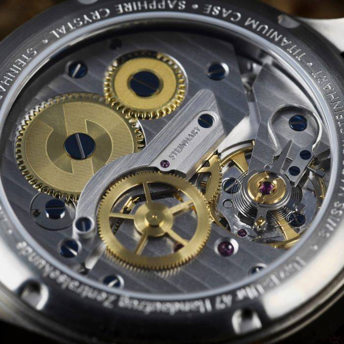 Steinhart Nav B-Uhr 44 Titan A Muster Zentralsekunde Begrenzte Freigabe