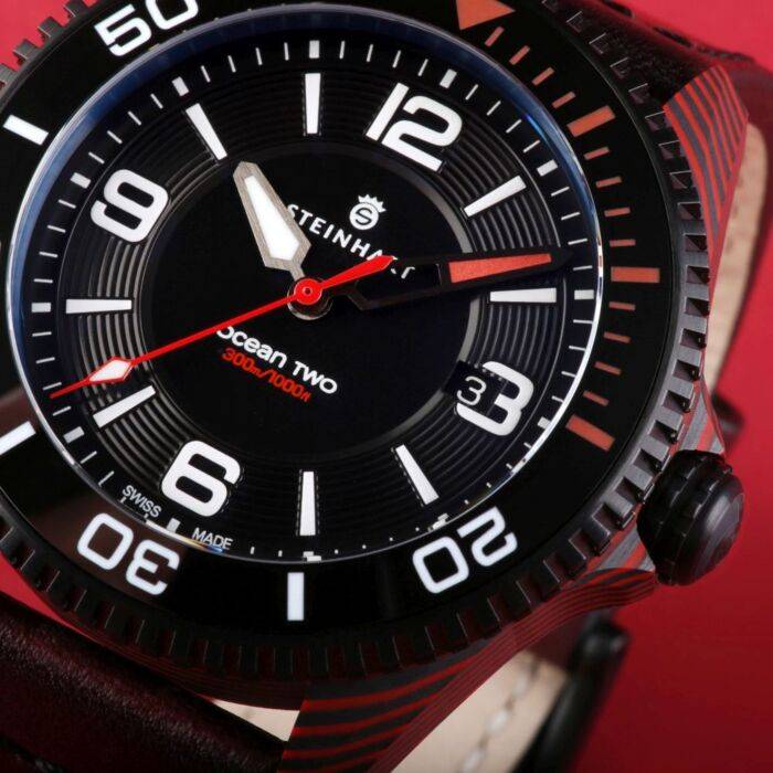 Steinhart Ocean 2 premium Carbon Red Taucheruhr Vatertagsangebot