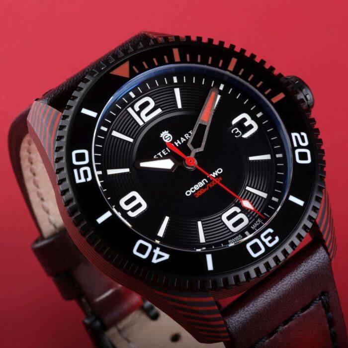 Steinhart Ocean 2 premium Carbon Red Taucheruhr Vatertagsangebot