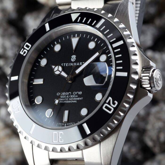 Steinhart Ocean One BLACK Ceramic Taucheruhr Neueste Stile