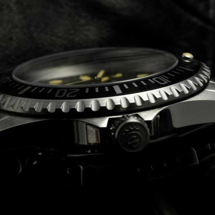 Steinhart Ocean One vintage Military Taucheruhr Nur noch ein Tag übrig
