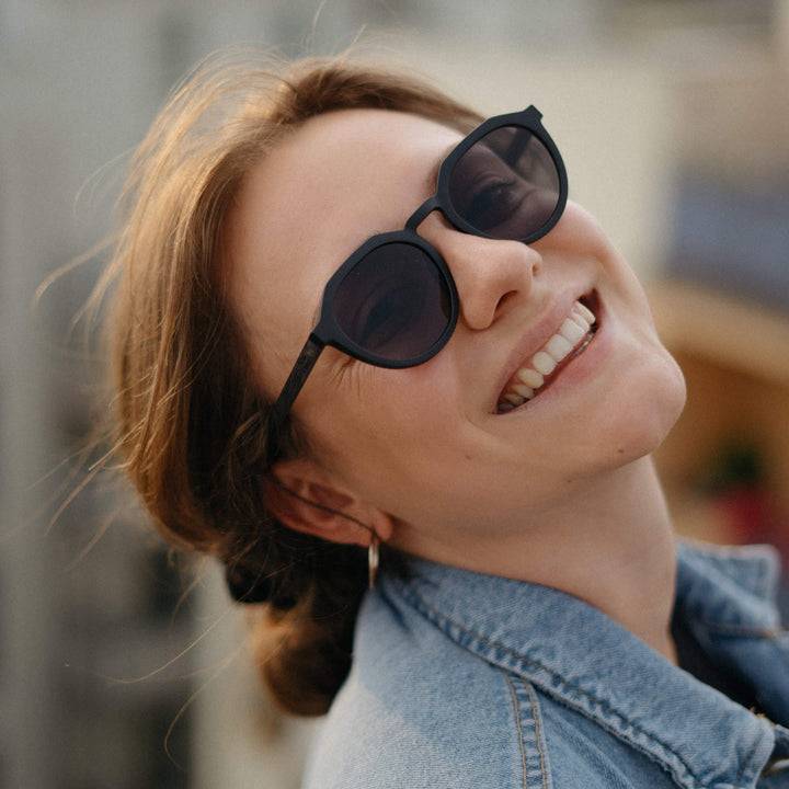 Take A Shot Wilson Schwarzes Eichenholz I Polarized Sonderangebot der Fabrik